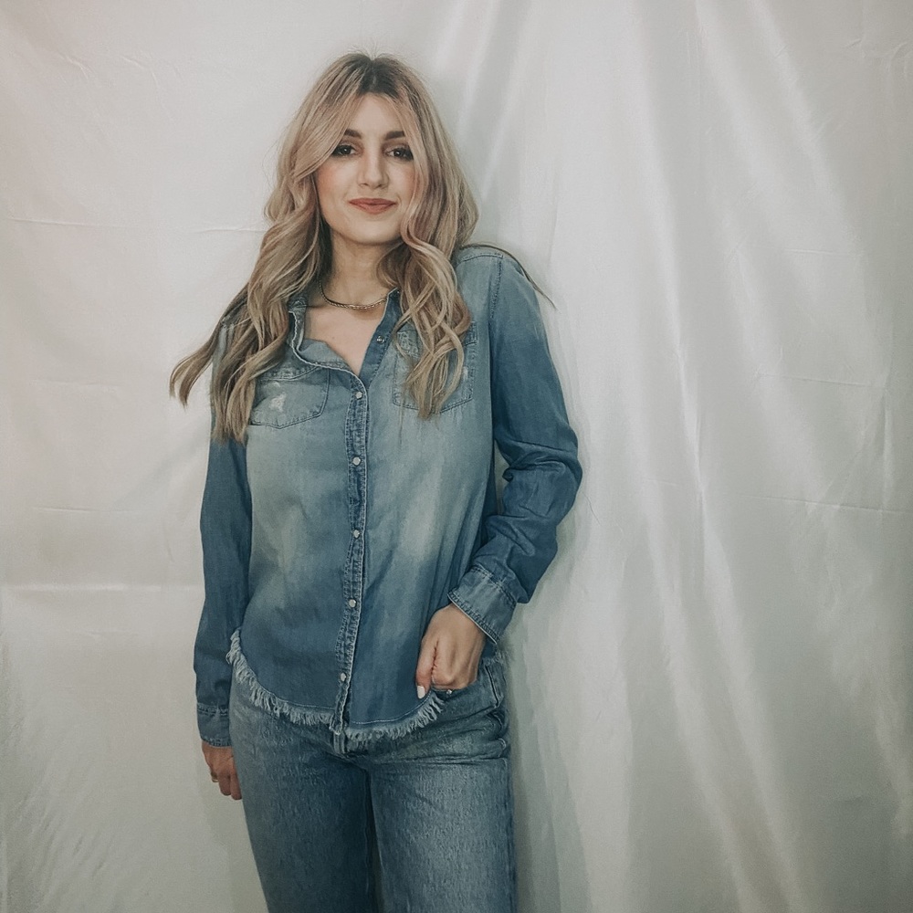 Express distressed Chambray Button down